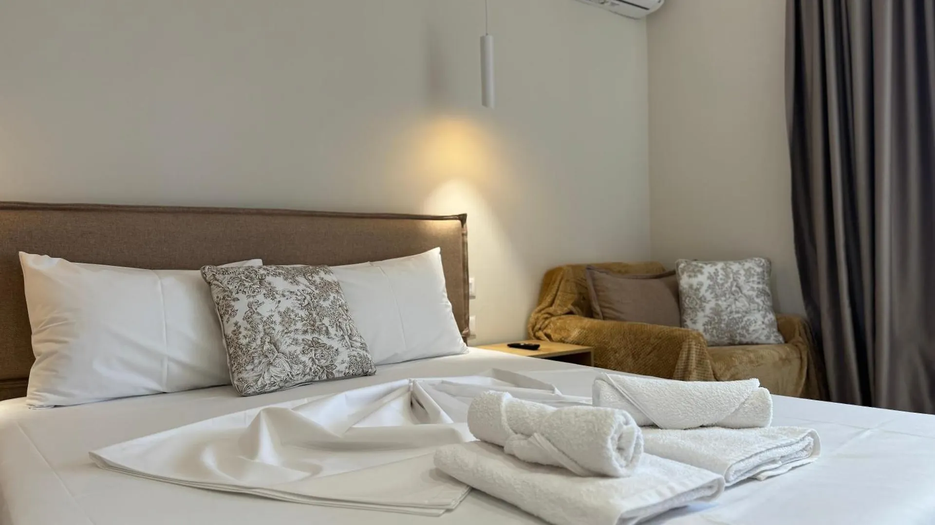 Pensión Ion Rooms Himarë Albania