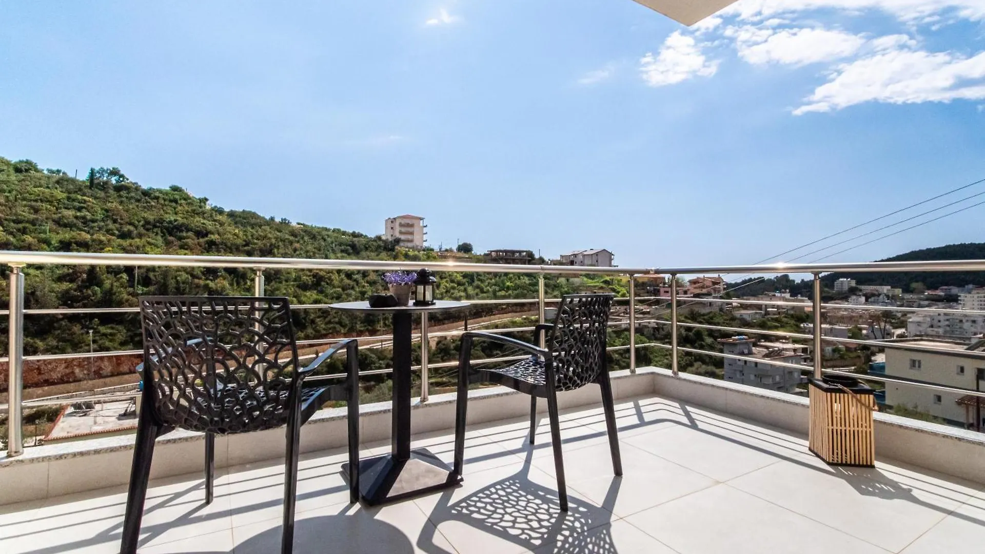 Penzion Ion Rooms Himarë