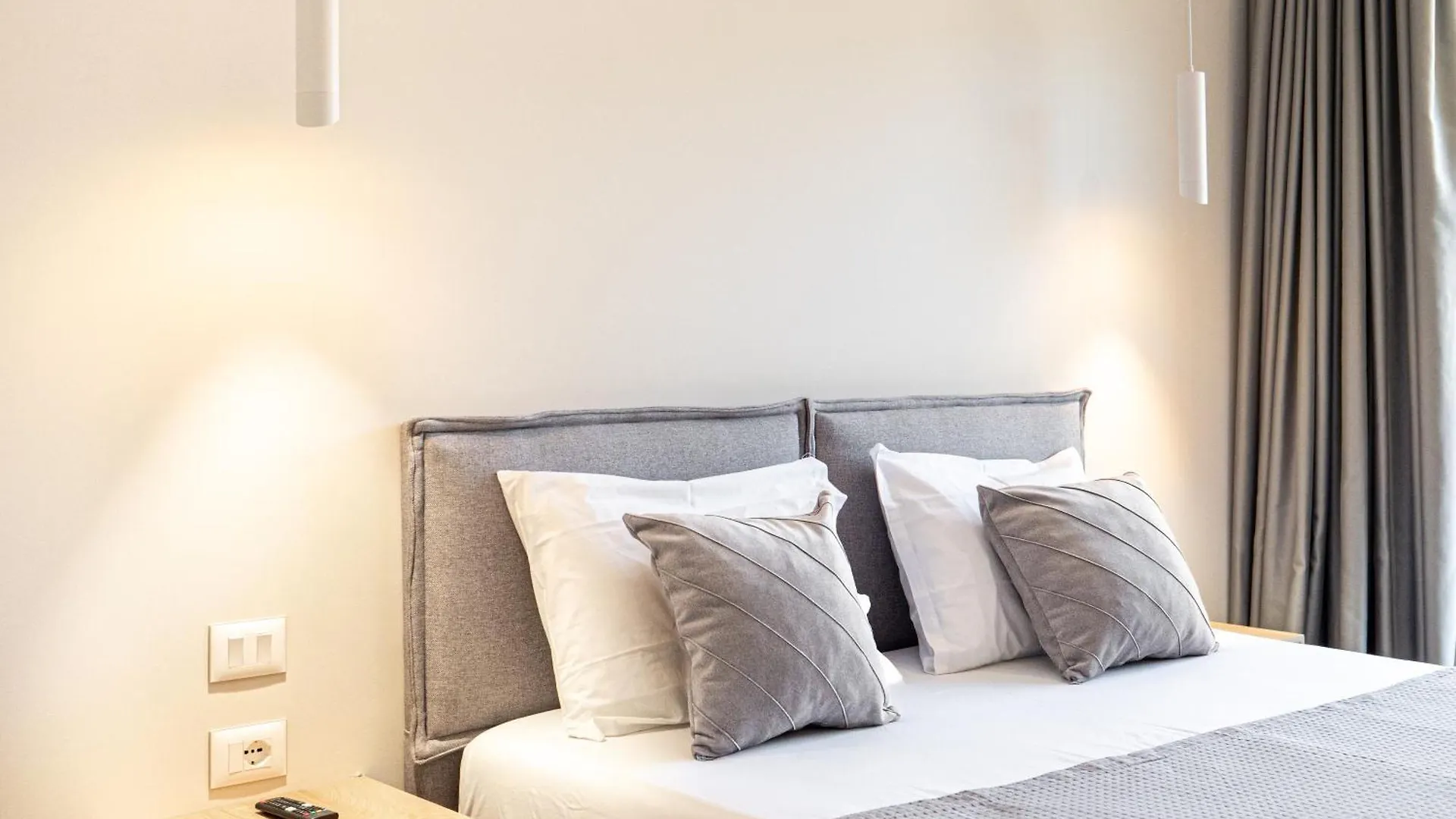 Ion Rooms Himarë Albania
