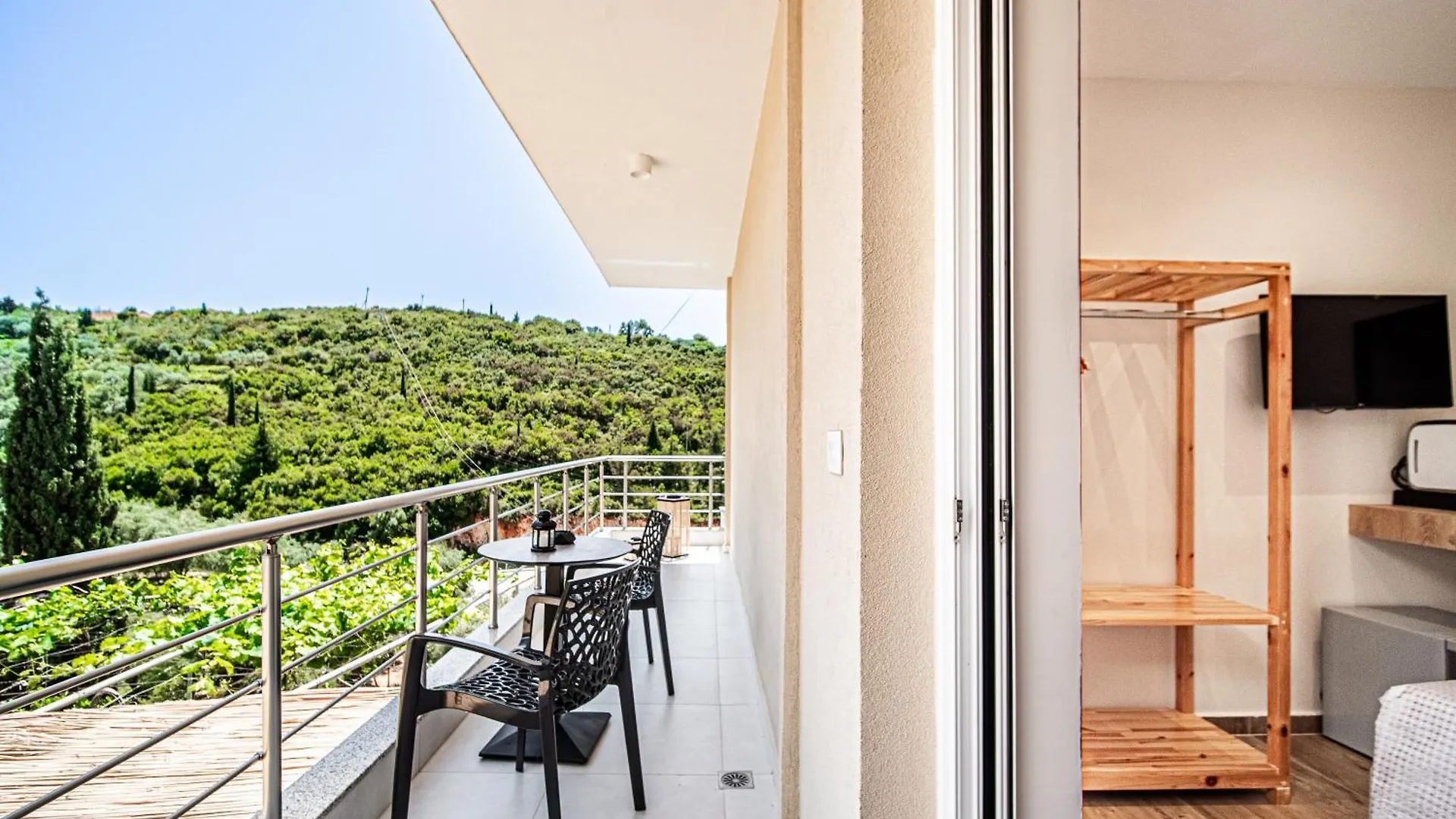 Pensión Ion Rooms Himarë