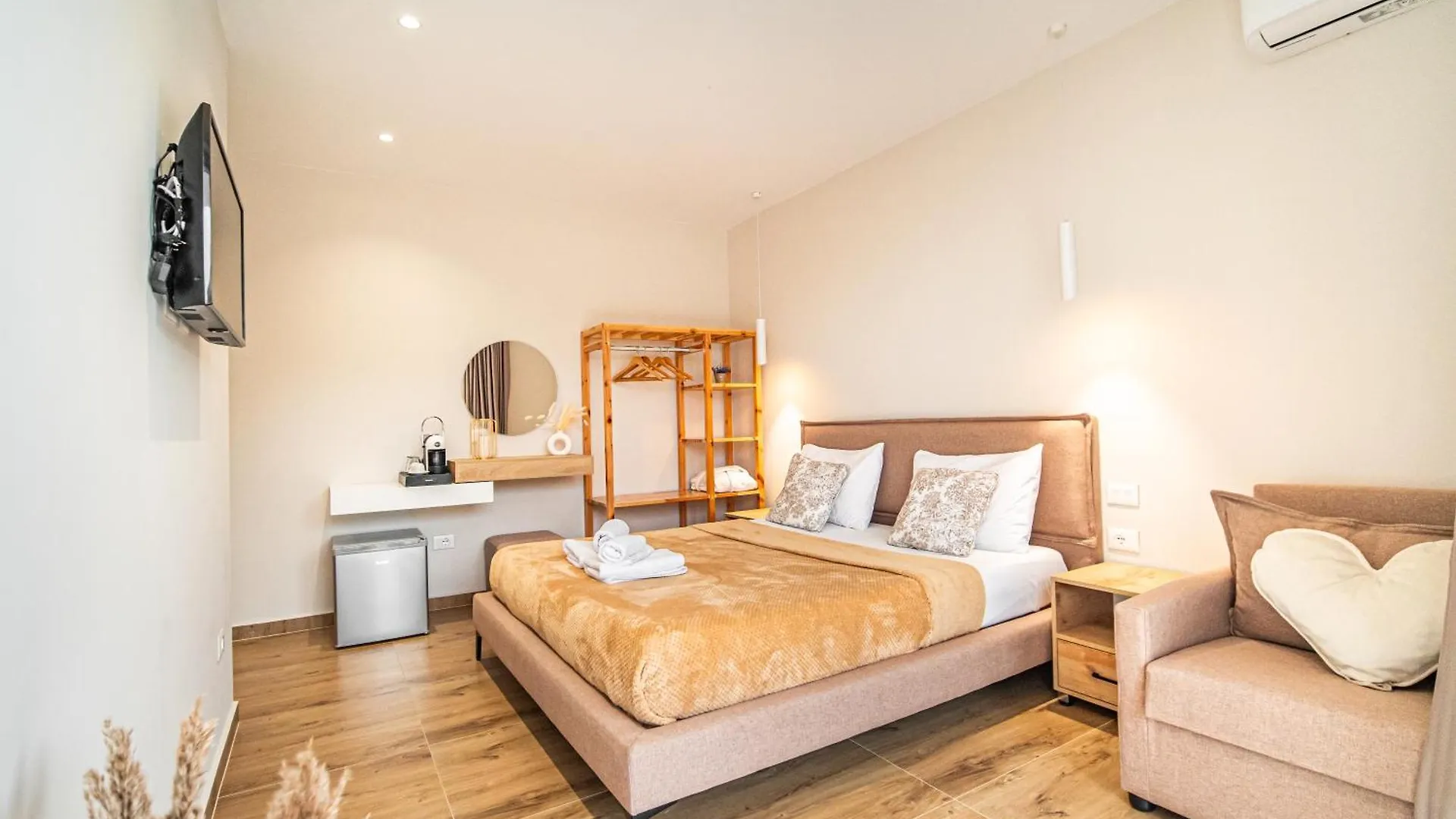 Pensión Ion Rooms Himarë Albania